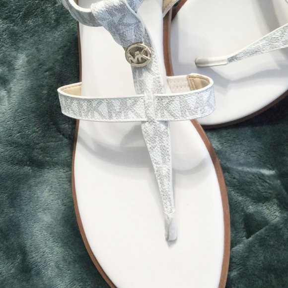 MICHAEL Michael Kors Shoes - Michael Kors Flat Sandals *LIKE NEW